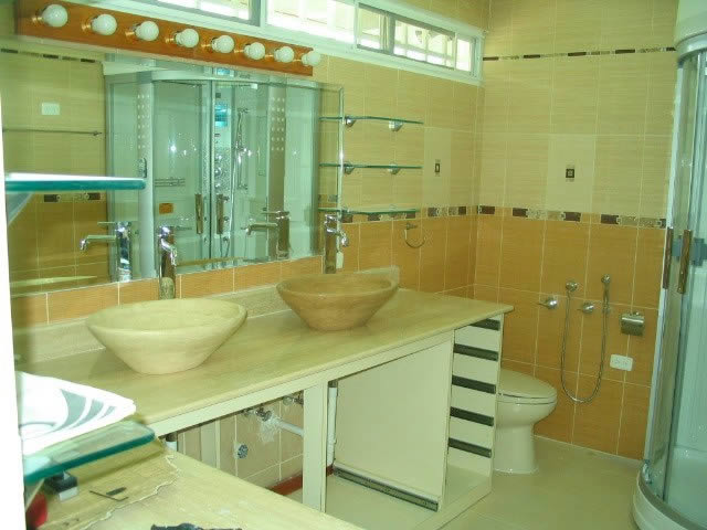 BAÑO NUEVO